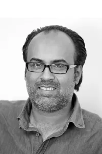 صورة المؤلف أحمد سعداوي