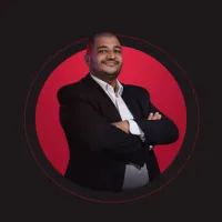 صورة المؤلف أحمد صلاح المهدي